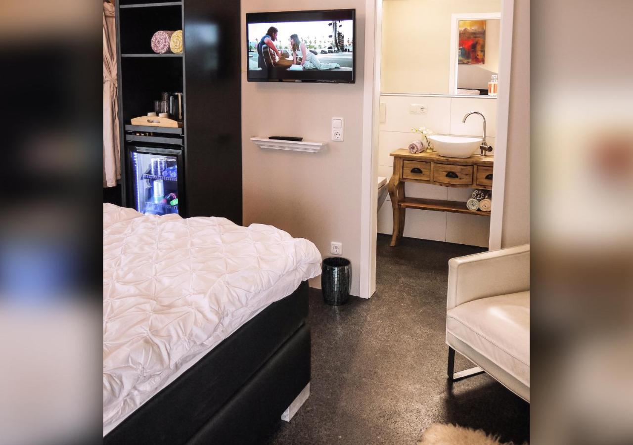 Comfort And Style In City Center With Ensuite Bathroom On Schaafenstrasse Colonia Esterno foto